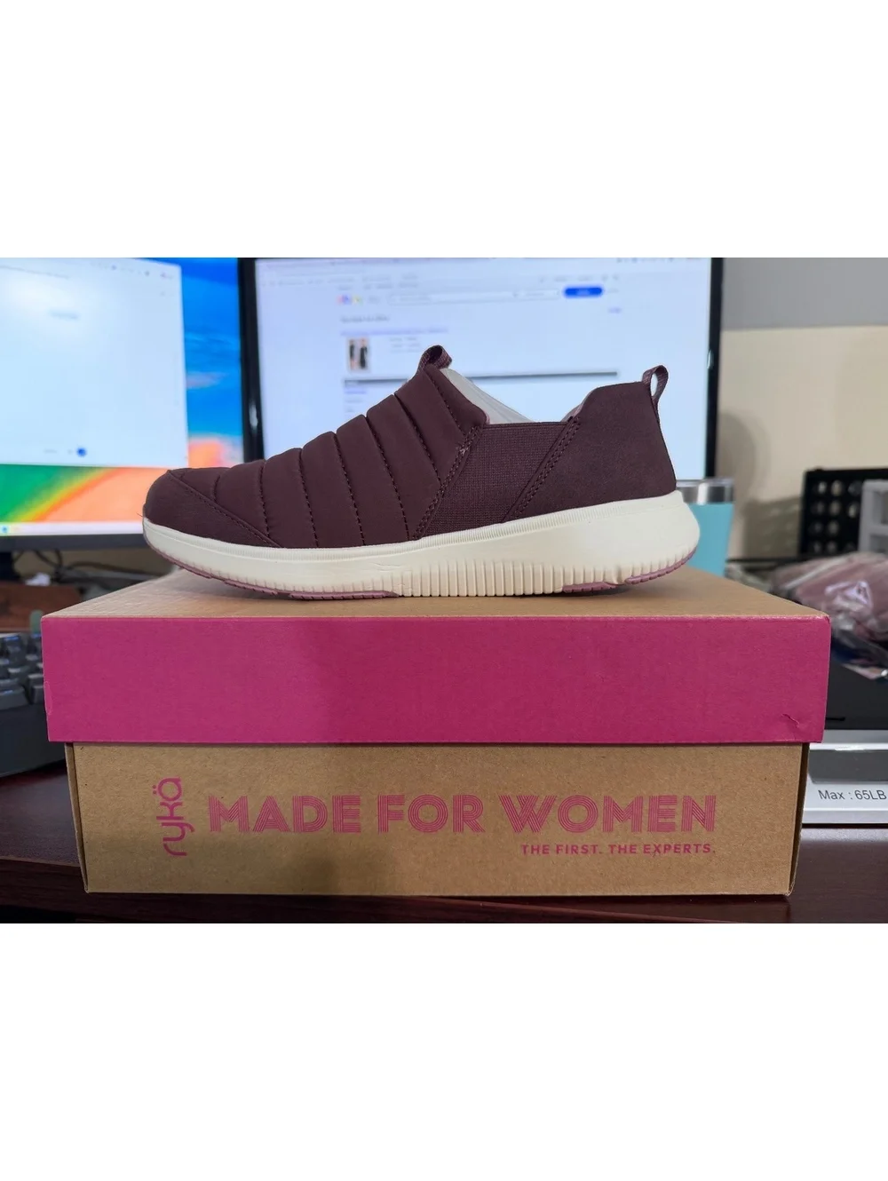 Ryka Pursuit Women's Fashion Sneakers Windsor Red Size 7.5 W NIB